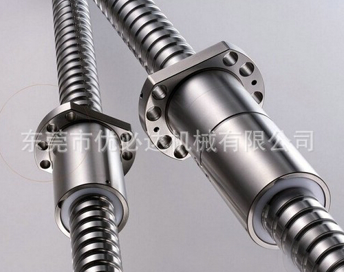 滑動絲桿與滾珠絲杠之間的對比